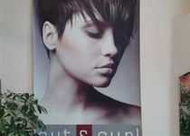 Bild zu Cut & Curl Friseur