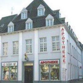 Löwen Apotheke, Dr. Christina Heuer in Moers