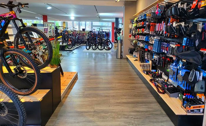 Adrenalin Radsport Cube Store