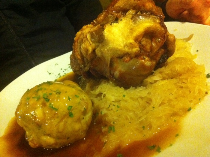 Schweinshaxe