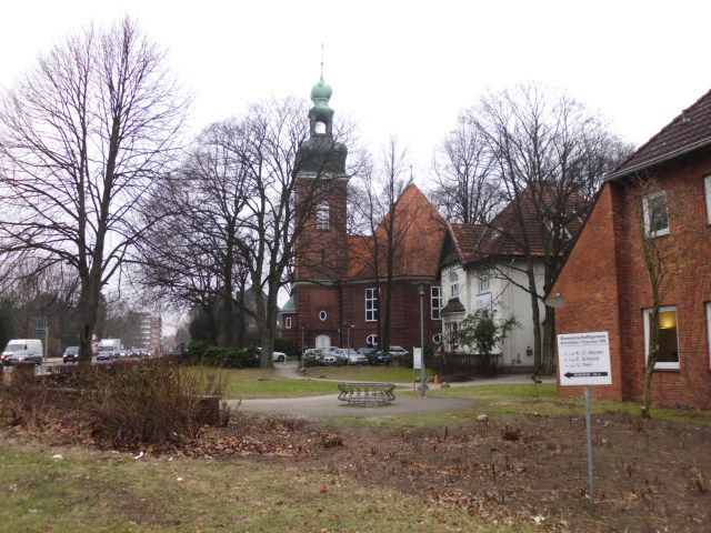 Kirche und Arztpraxis 