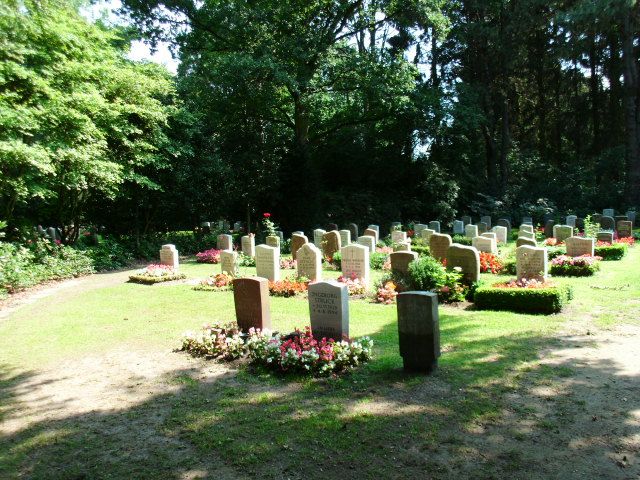 Friedhof Ojendorf Stadt In Hamburg In Das Ortliche