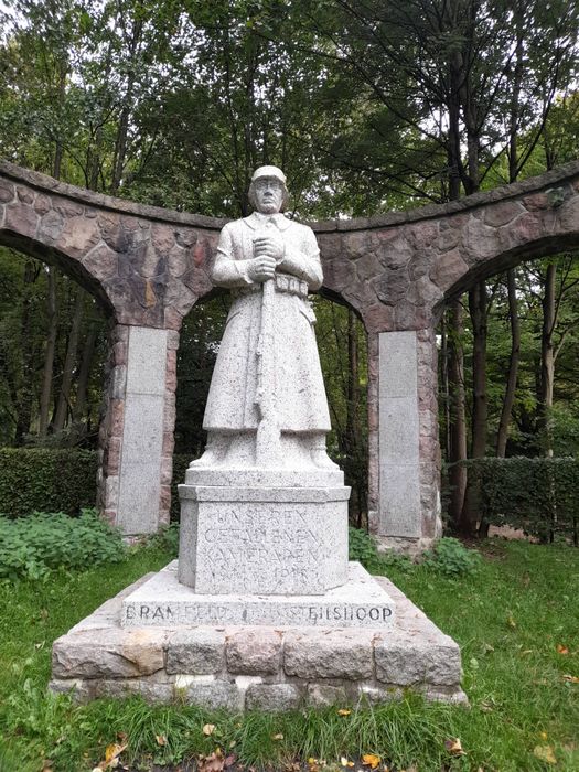 Kriegerdenkmal Am Ehrenmal