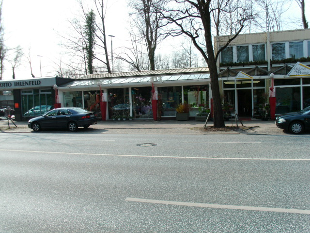 Geschäftsfront Fuhlsbüttler Strasse gegenüber Fritz Café