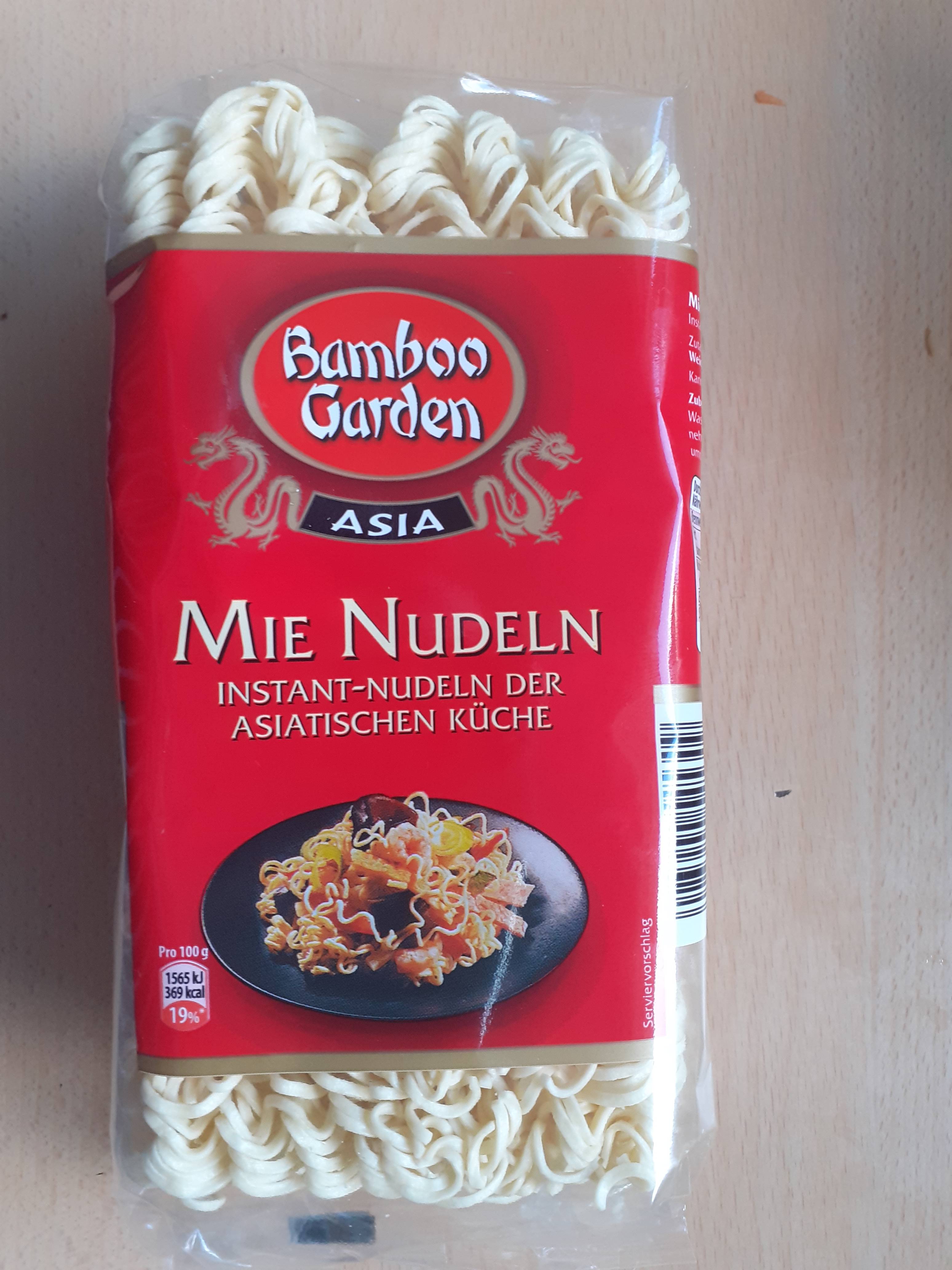 Mie Nudeln