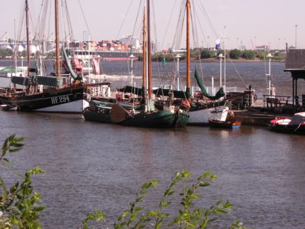 Bild 10 Museumshafen Oevelgönne e.V. in Hamburg