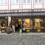 No. 7 Tabakwaren Herren-Geschenke Herbert Mayer KG in Augsburg