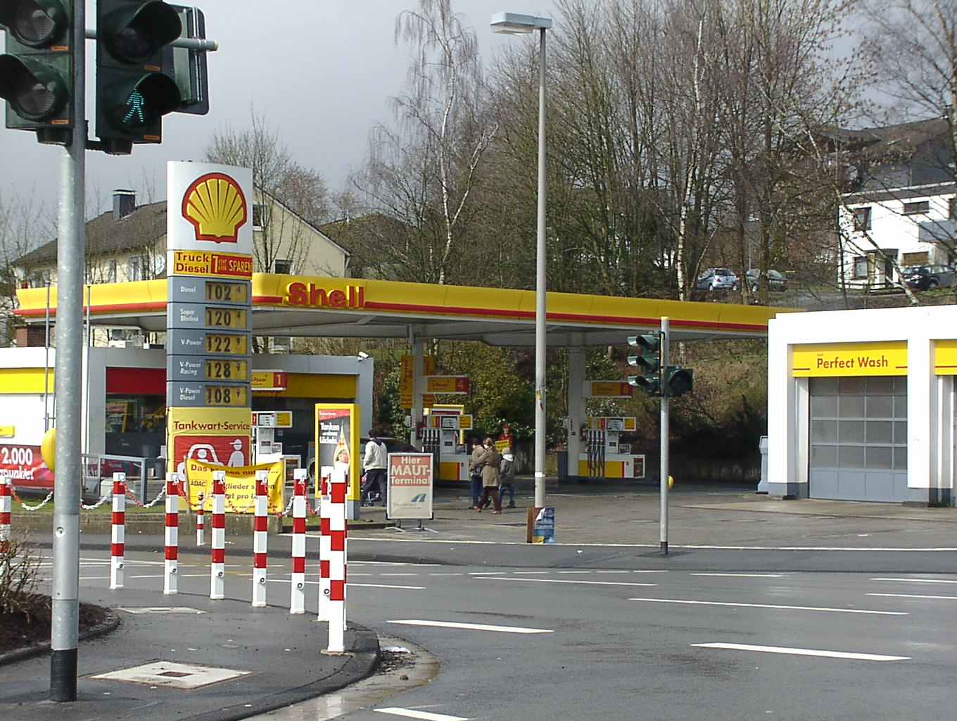 Bild 1 Shell Deutschland Oil GmbH in Meinerzhagen