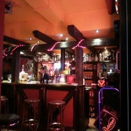 Liebevoll Bar in Lutherstadt Eisleben