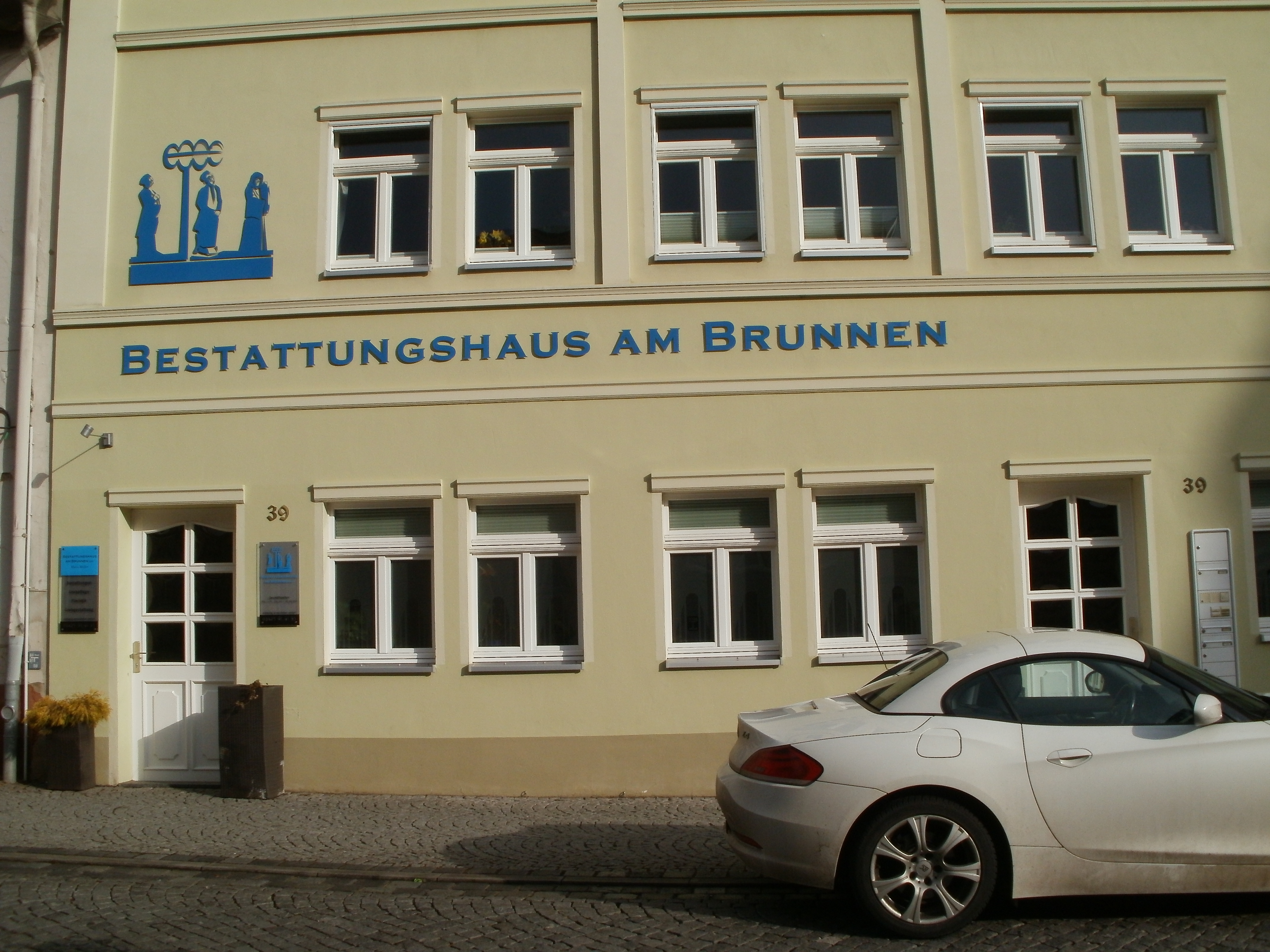 Bild 1 BESTATTUNGSHAUS AM BRUNNEN GmbH in Lutherstadt Eisleben