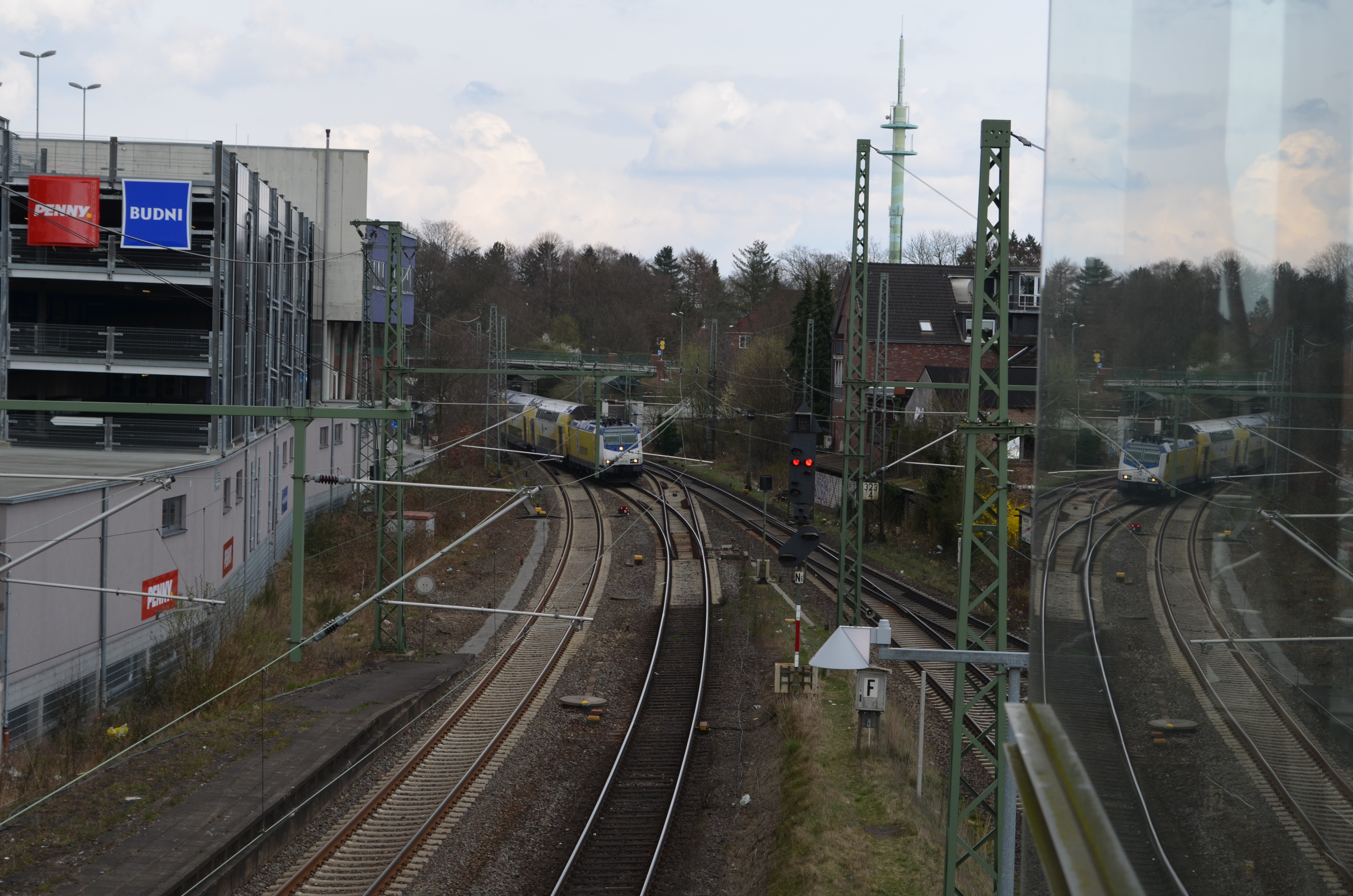 Bahnhof Buchholz -  Einfahrt Metronom