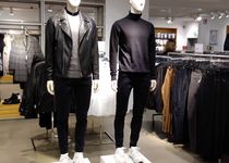 Bild zu H&M Hennes & Mauritz