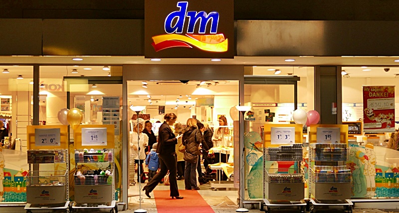 Bild 3 dm-drogerie markt in Duisburg