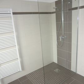 Badezimmermodernisierung zu einer "walk in" Dusche