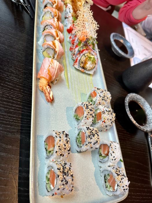 Nutzerbilder M9 Sushi-Grill