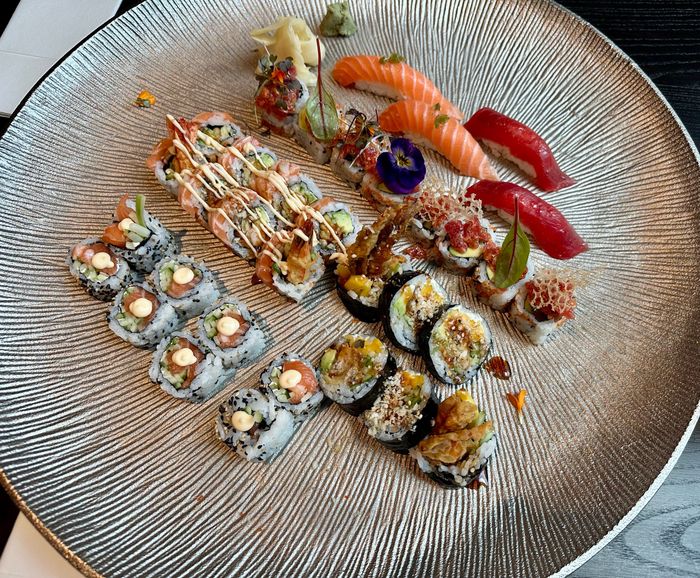 Nutzerbilder M9 Sushi-Grill