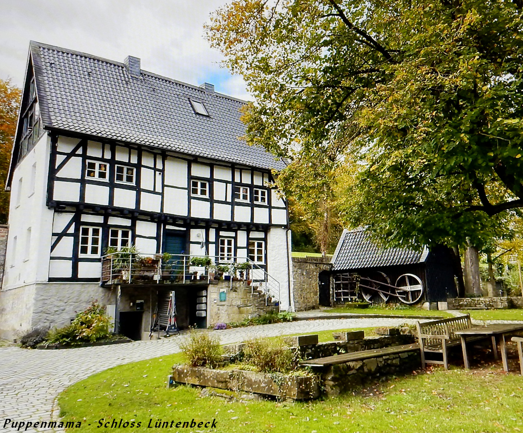 Bild 5 Ofenhepp in Schloss Lüntenbeck in Wuppertal