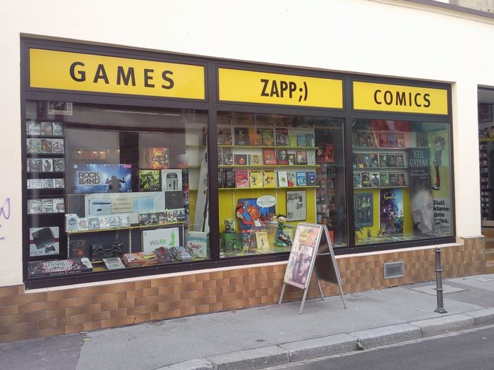 Zapp Comics Games Comicbuchhandel