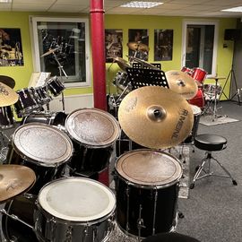 Musikschule Drumline - Modern School of Drums & Percussion in Elmshorn