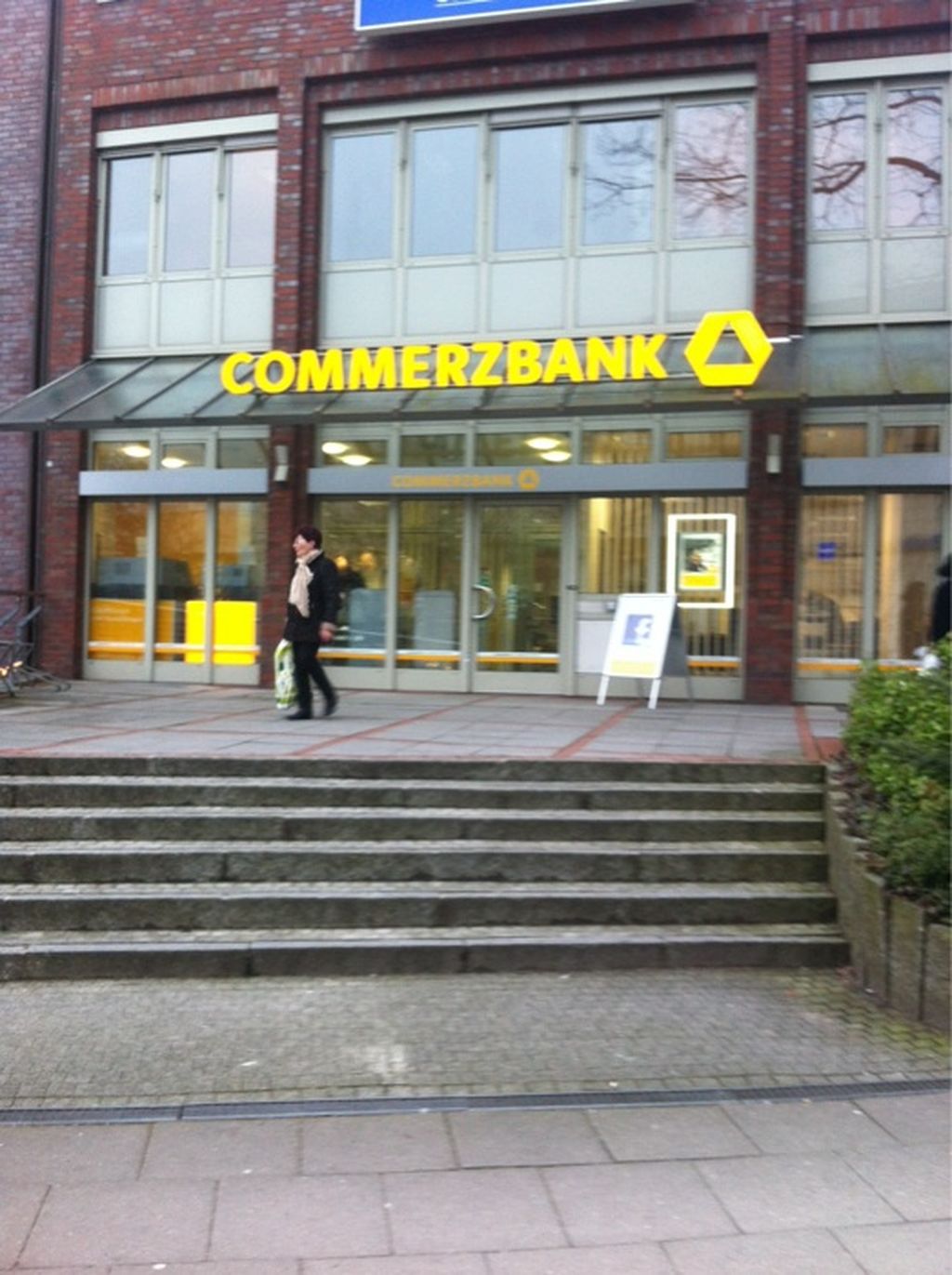 Nutzerfoto 1 Commerzbank AG Filiale Poppenbüttel
