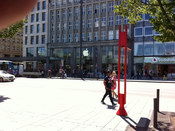 Bild 1 Apple Store in Hamburg