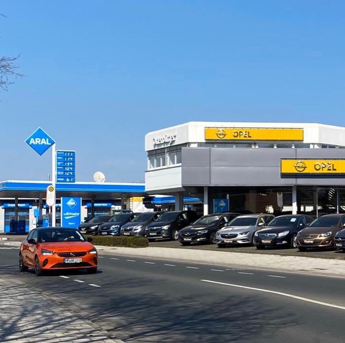 Opel Autohaus Oldenbürger Autoreparaturwerkstatt