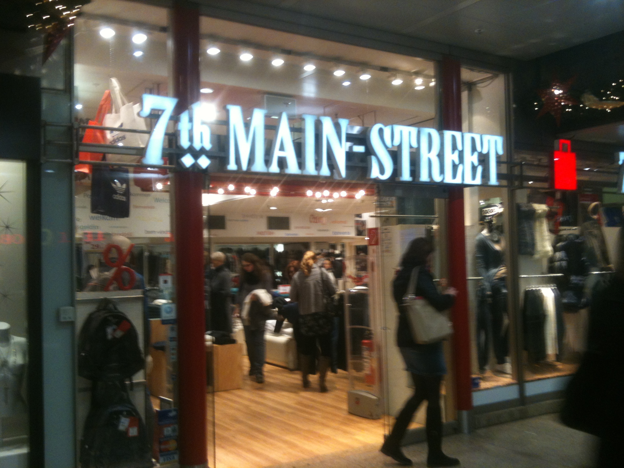 Bild 1 7th Mainstreet Textil Handelsgesellschaft mbH in Köln
