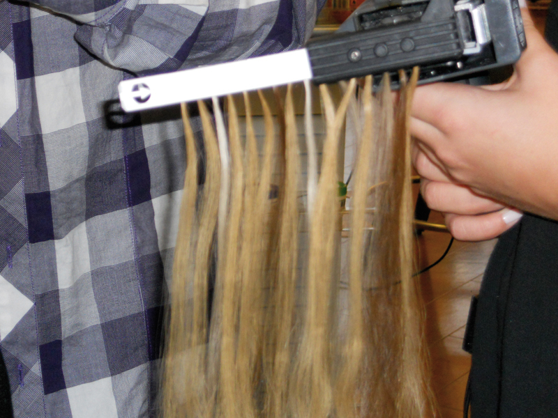 Haarverlängerung mit dem Laserbeamer