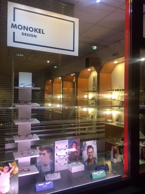 Monokel Design Brillen und Kontaktlinsen GmbH
