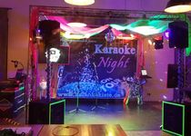 Bild zu Die Karaokekiste - Der Berliner Karaokeverleih