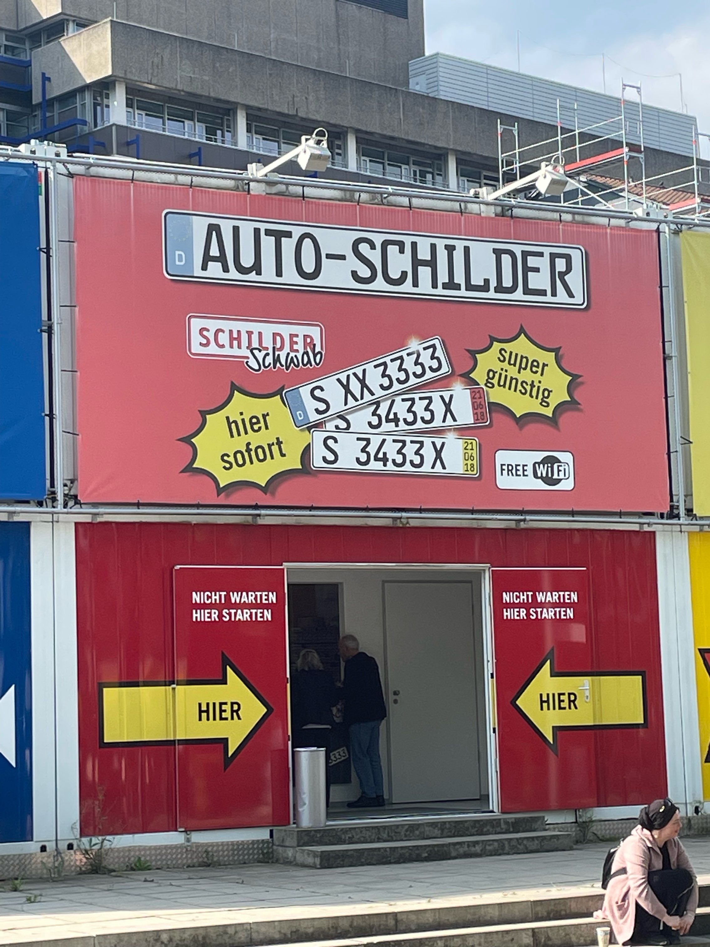Bild 1 Schilder Schwab GmbH & Co. KG Krailenshaldenstr.38 in Stuttgart