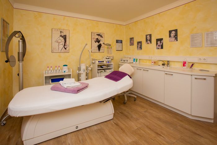 Behandlungsraum im Kosmetikstudio Venus in Geiselhöring-Hainsbach