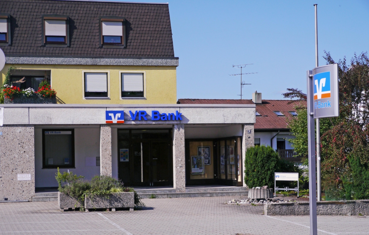 Bild 2 meine Volksbank Raiffeisenbank eG Geldautomat in Rosenheim