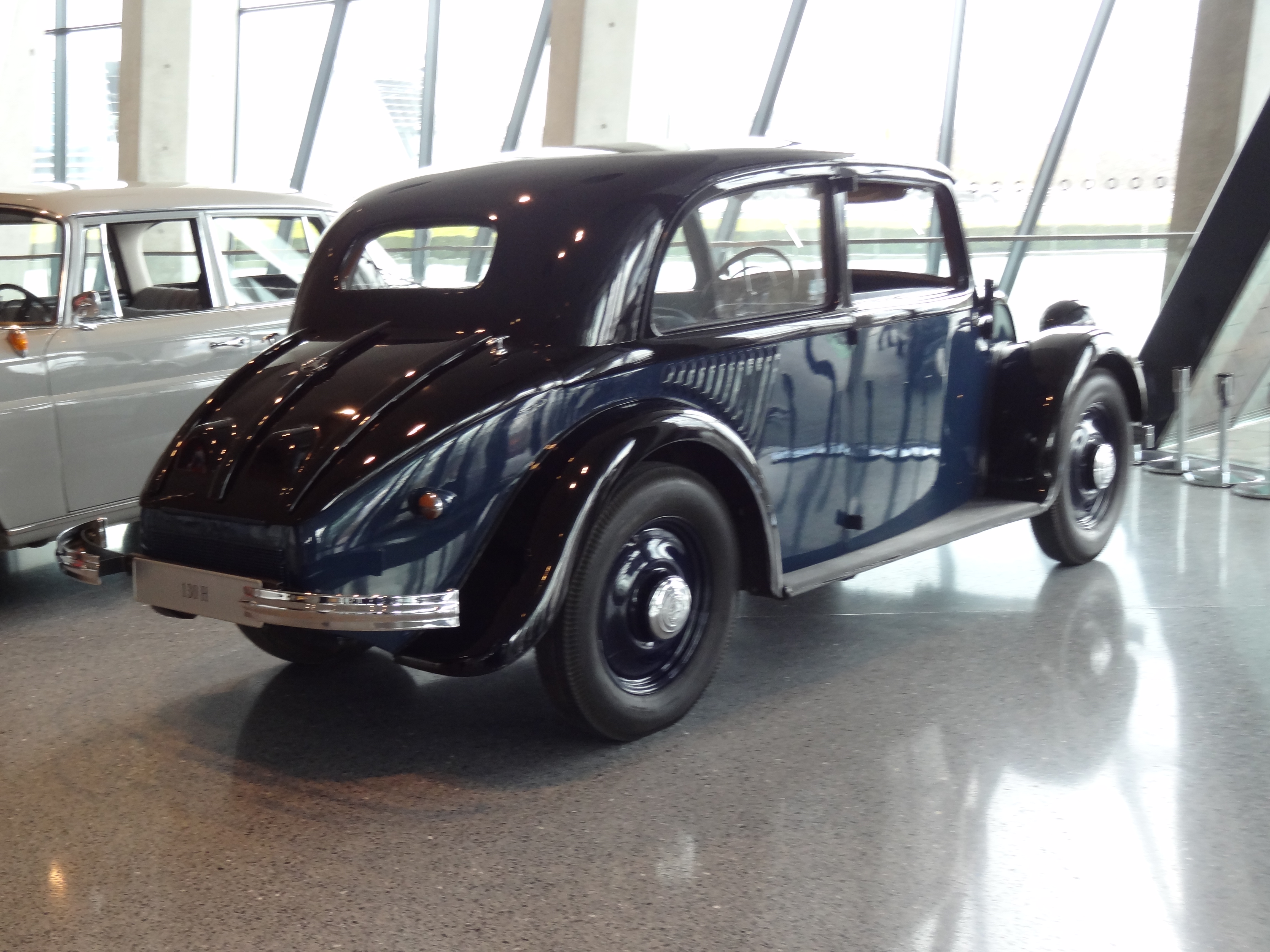 Bild 2 Mercedes-Benz Museum GmbH in Stuttgart