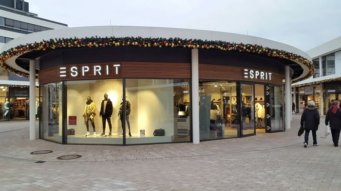 Esprit Outlet im Montabaur The Style Outlets