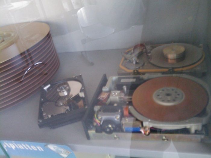 alte Computer Festplatten