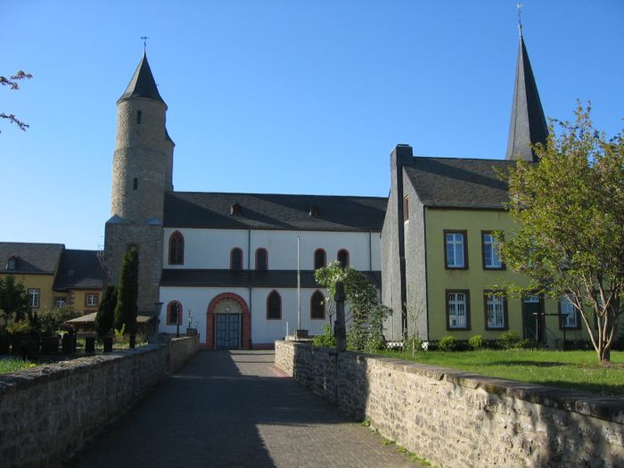 Salvatorianer Kloster Pfarramt Steinfeld