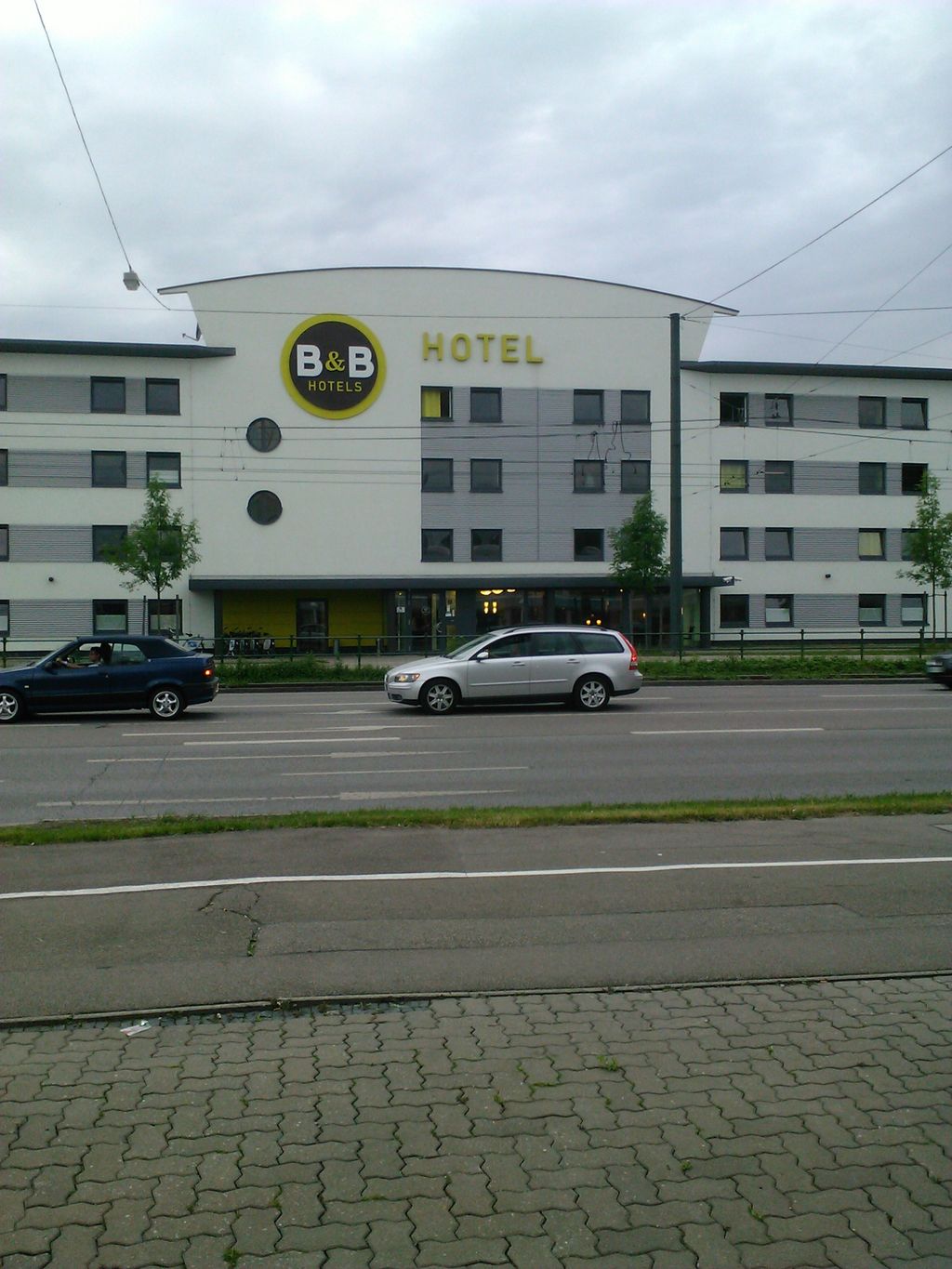 Nutzerfoto 2 B&B HOTEL Augsburg-Süd