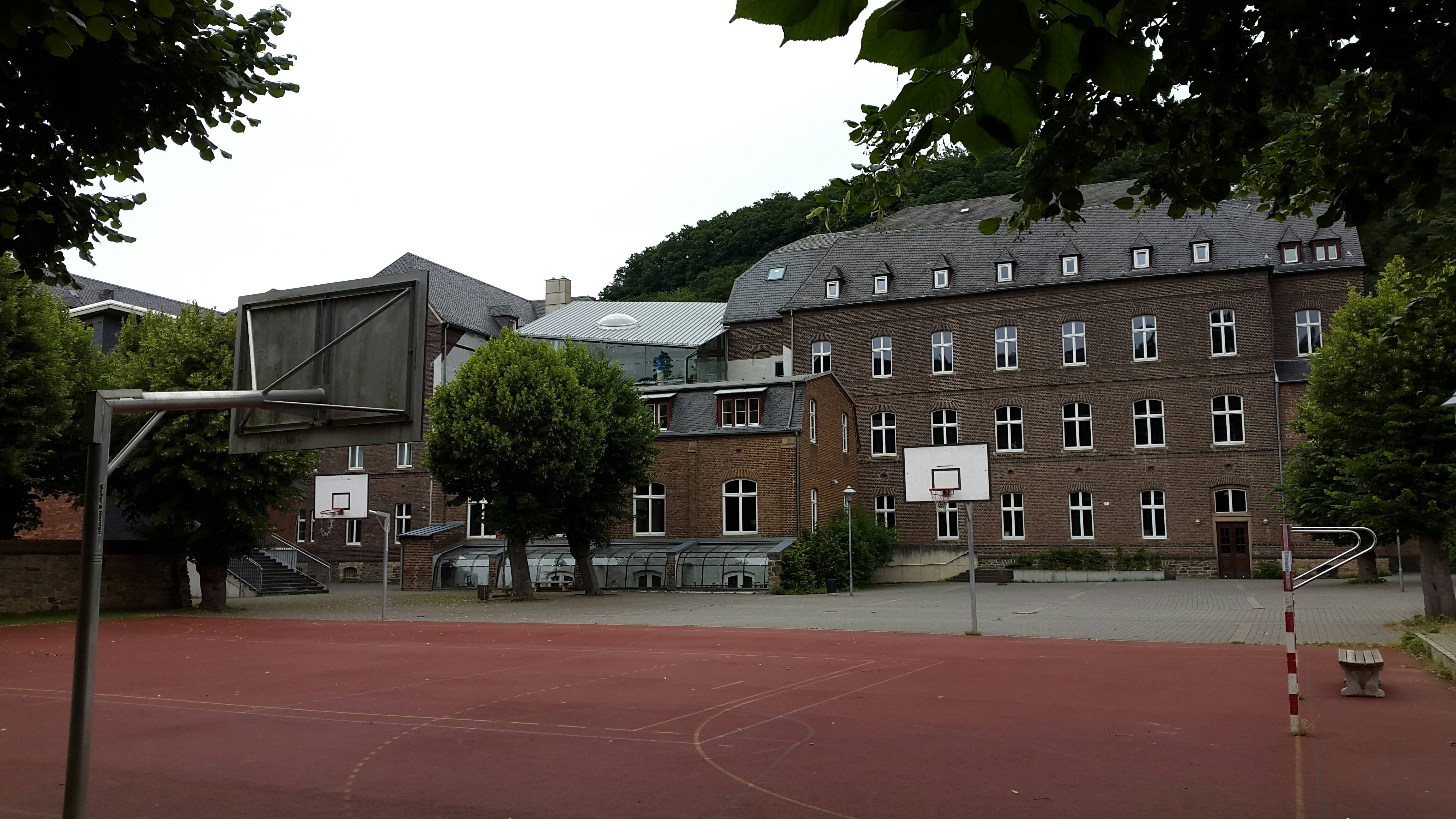 Bild 1 Friedrich-Haass-Hauptschule in Bad Münstereifel