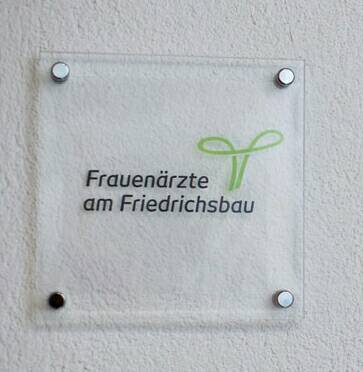 Bild 1 Frauenärzte am Friedrichsbau in Freiburg im Breisgau
