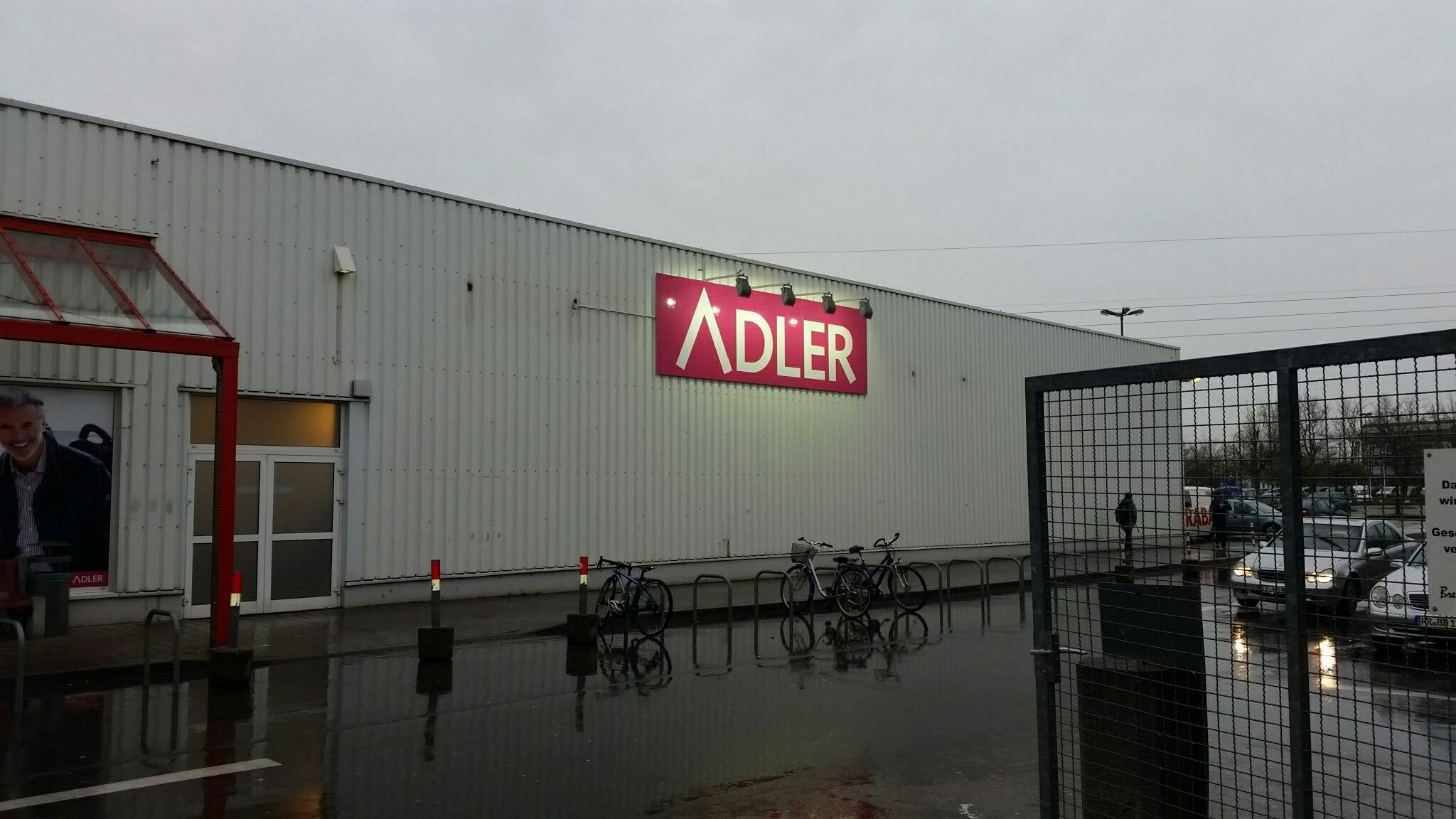 Bild 2 Adler Modemärkte AG in Freiburg im Breisgau