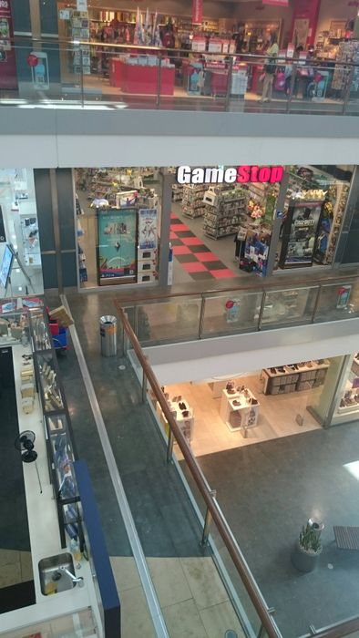 GameStop Deutschl. GmbH
