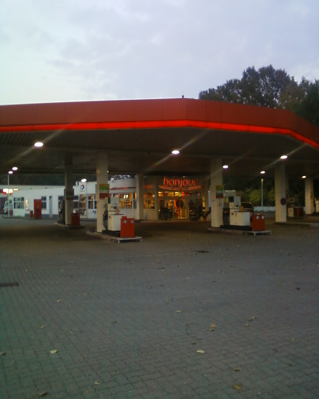Bild 2 TotalEnergies Tankstelle in Neubrandenburg