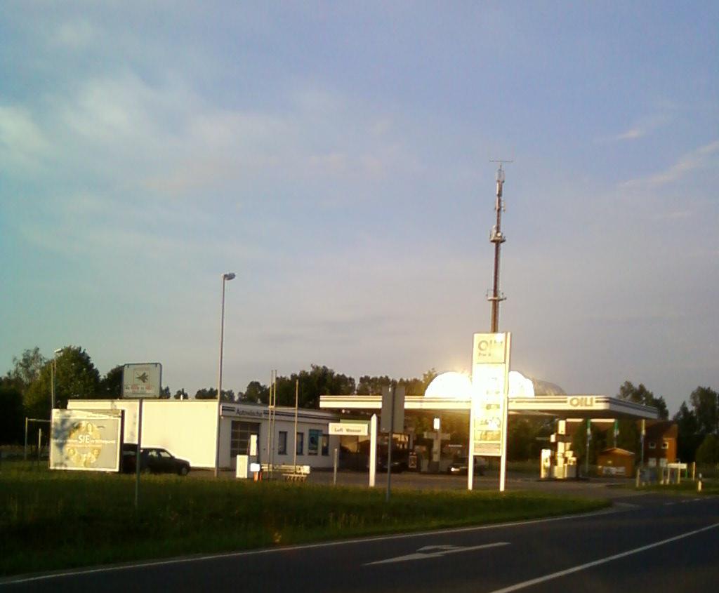 Bild 2 OIL! Tankstelle in Mirow