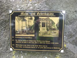 Bild zu Ehrenmahl und Gedenkstätte für Weltkriegs-Opfer...