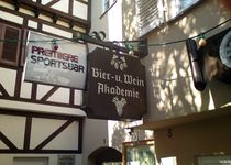 Bild zu Bier und Wein Akademie