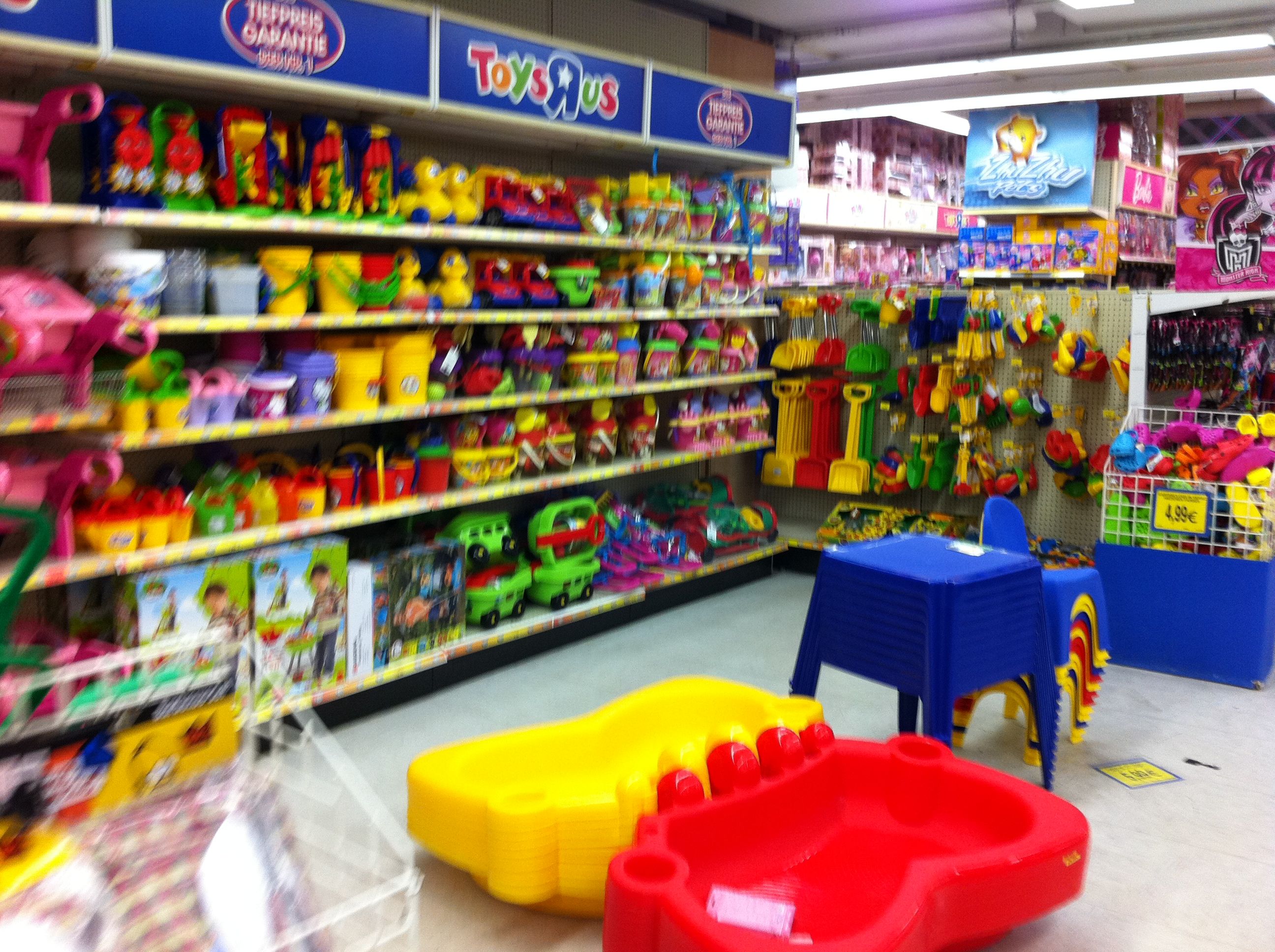 Bild 34 Smyths Toys Superstores in Wuppertal