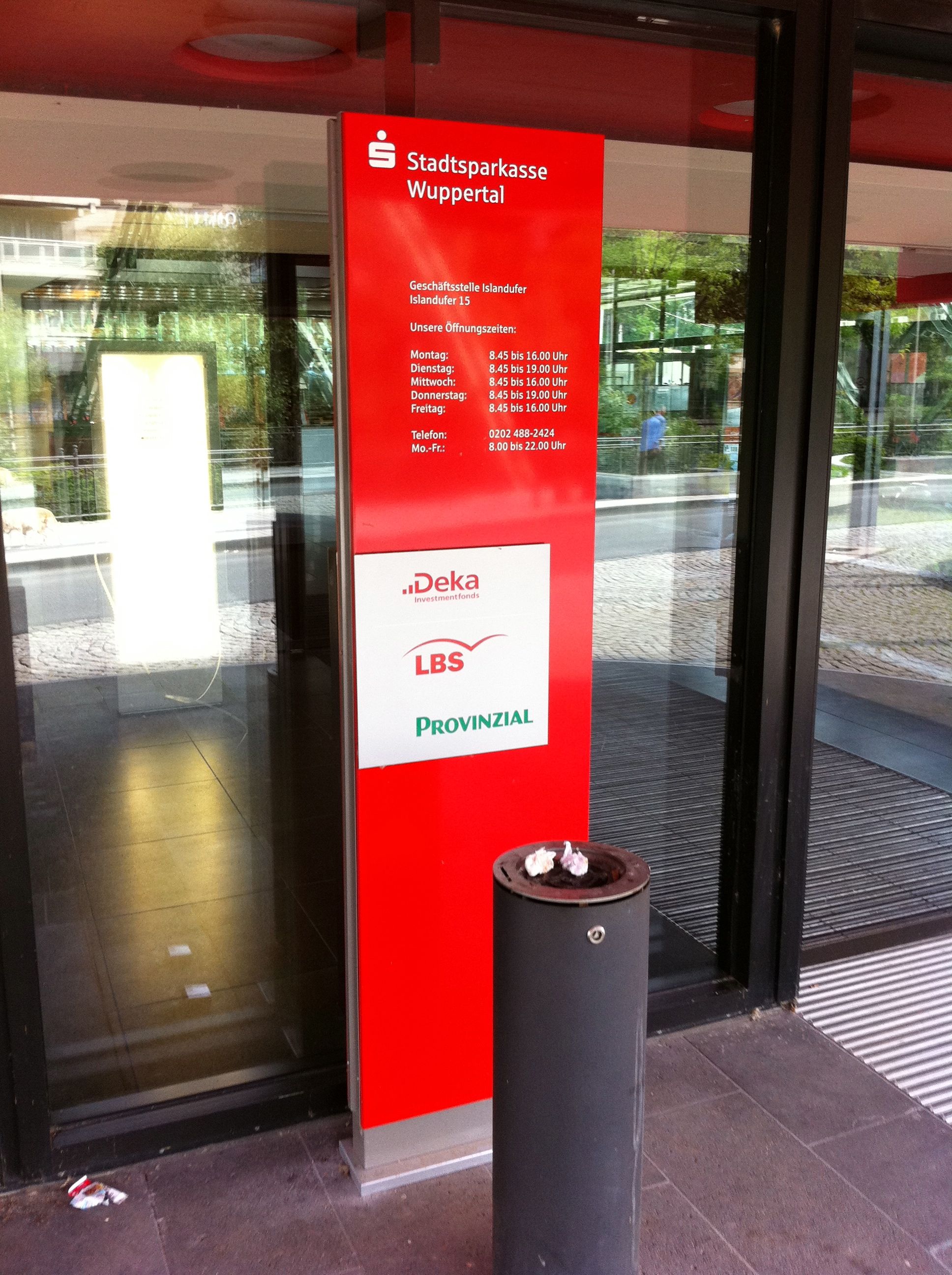 Bild 14 Stadtsparkasse Wuppertal Geldautomat in Wuppertal