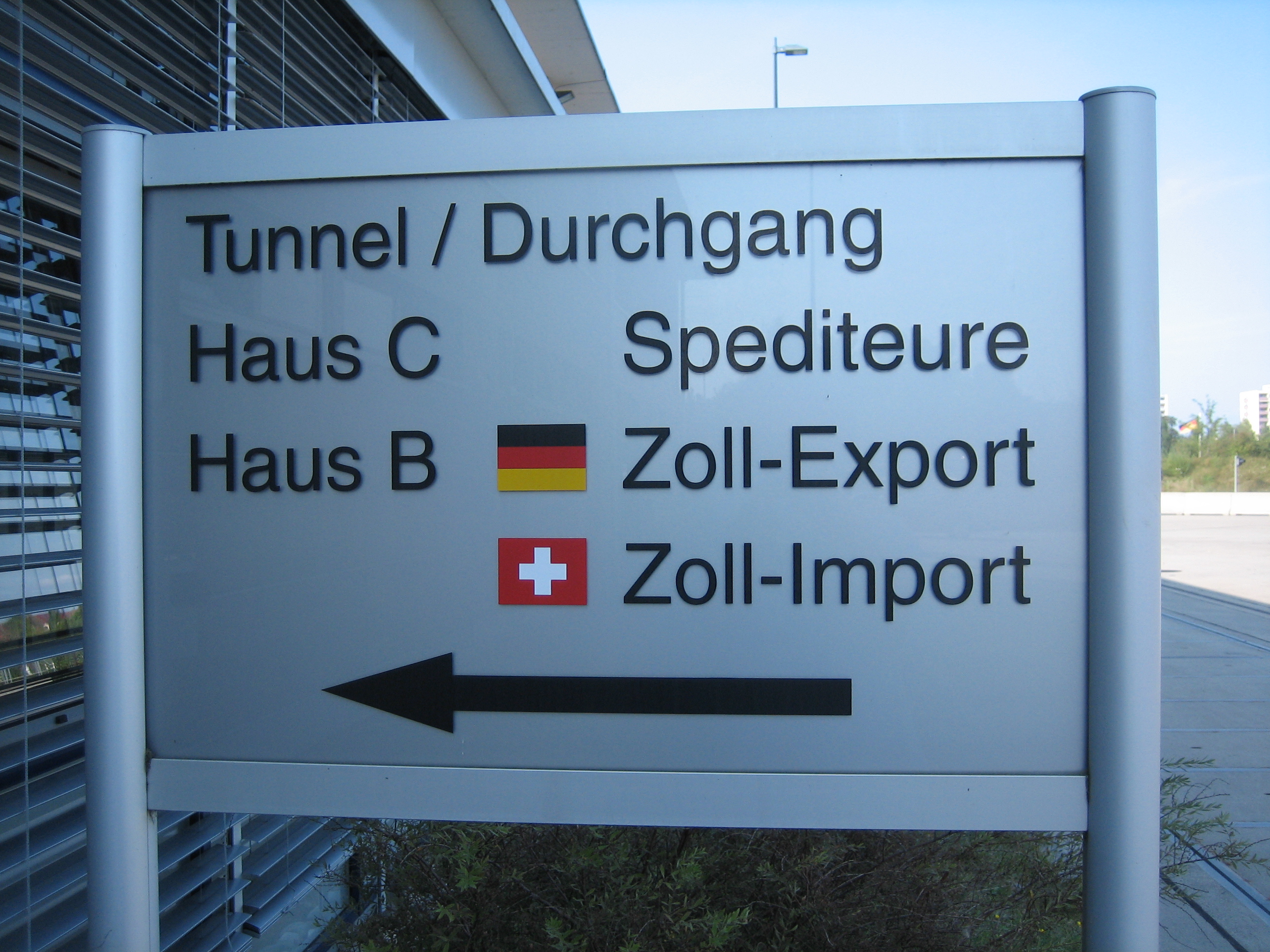 Bild 3 Zollamt Konstanz Autobahn in Konstanz