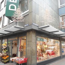 DEKO Life - Hohestraße Ecke Schildergasse - Köln